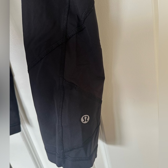 Lululemon leggings NWOT - Picture 4 of 6